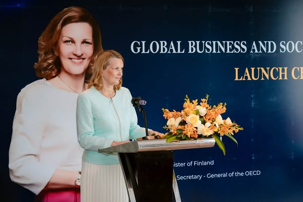 Mari Kiviniemi speaking at the forum launch.